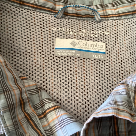 Men’s Columbia Omni Shade Striped Multicolored Short Sleeve Button Down XL - Picture 4 of 9